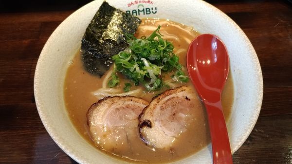 「醤油らぁめん」@みんなのらぁめんバンブーの写真