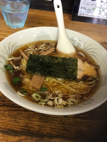 「醤油ラーメン」@らあめん屋 昭亭の写真