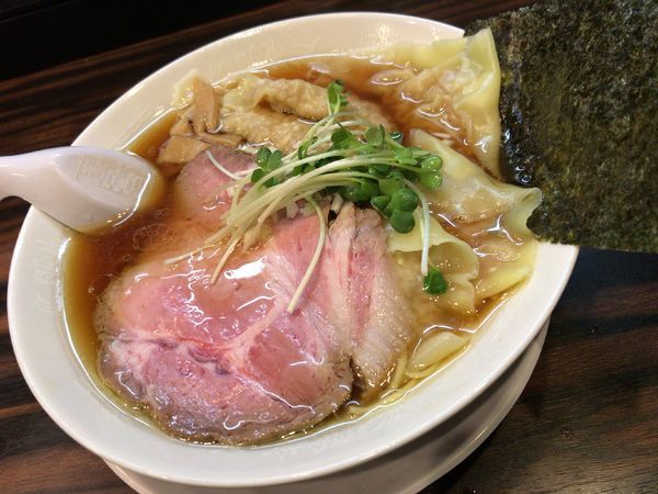 「ワンタン麺」@稲荷屋の写真