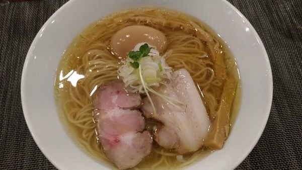 「塩らぁ麺」@らぁ麺 やまぐち 辣式の写真