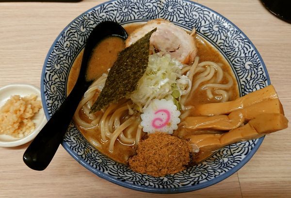 「濃厚狼煙らーめん(並)800円」@狼煙 大宮店の写真