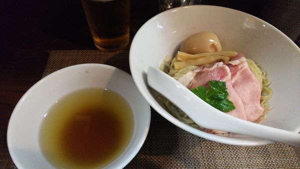 「冷やしざる煮干し」@神保町黒須の写真