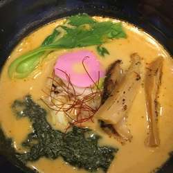 味噌白湯ら〜麺 徳兵衛¥900