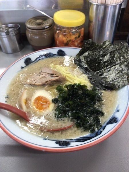 「ラーメン脂多め+サービス煮卵」@ラーメンショップ 122号騎西店の写真