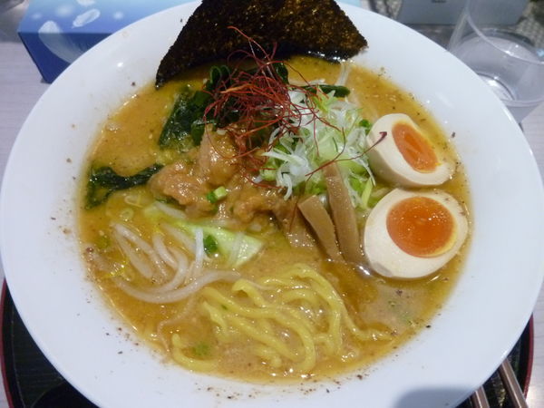 「【限定】ウニの味噌らーめん」@仙臺らーめん 味噌 三礎の写真