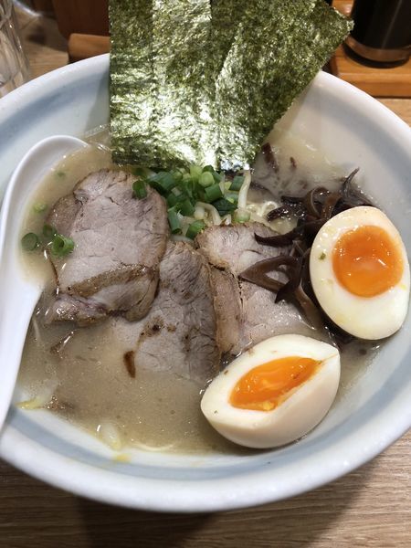 「醤油とんこつ」@らーめん光醤の写真