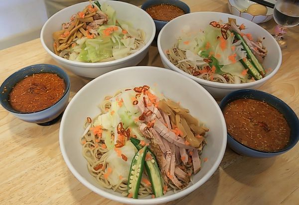 「【期間限定】冷し辛つけそば（辛増し）」@中華そば専門 とんちぼの写真