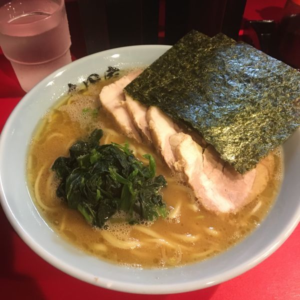「チャーシュー（中）1000円」@横浜家系ラーメン 志田家 蒲田店の写真