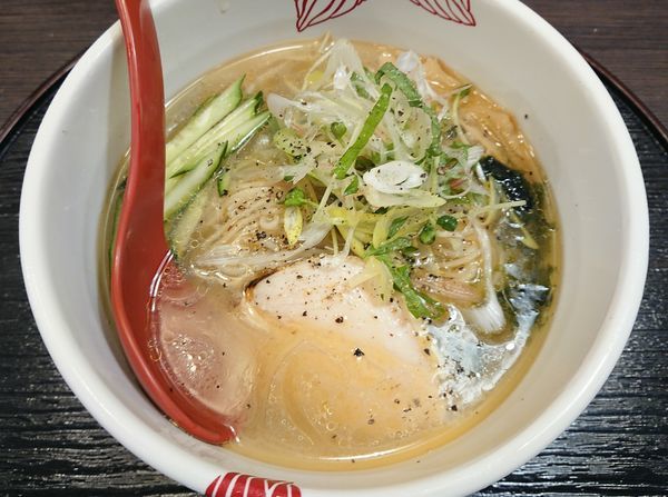 「【夏季限定】冷たいしおらーめん」@麺処 あす花の写真