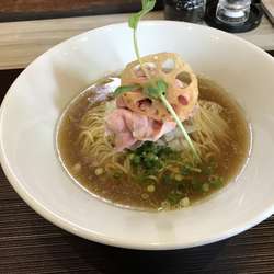 蛇とレモングラス