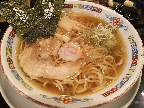 「出前迅速！中華そば」@いろはにほへと 大垣駅前店の写真