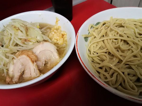 「ラーメン（ヤサイニンニク）￥730＋つけ￥50」@ラーメン二郎 湘南藤沢店の写真