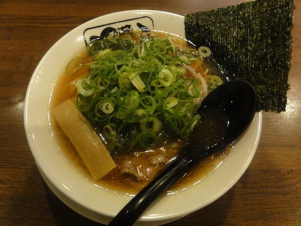 「醤油らぅめん」@京都らぅめん 凡蔵屋 洛西口店の写真