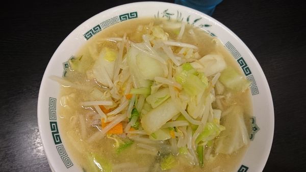 「野菜たっぷりタンメン 麺少な目 490円」@日高屋 上野広小路店の写真