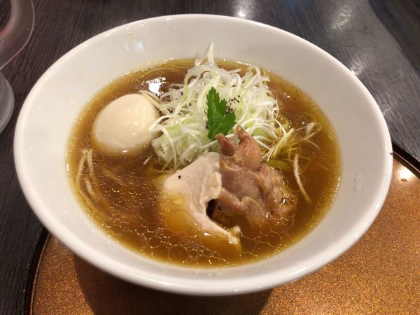 「旨玉中華そば 900円」@チラナイサクラの写真