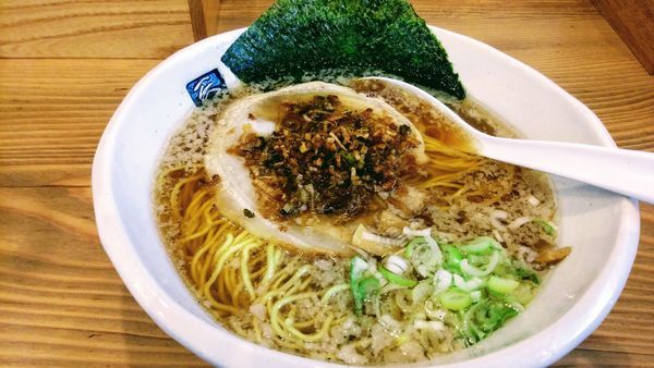 「黒揚げネギらーめん」@いちろくらーめん 福井駅前店の写真