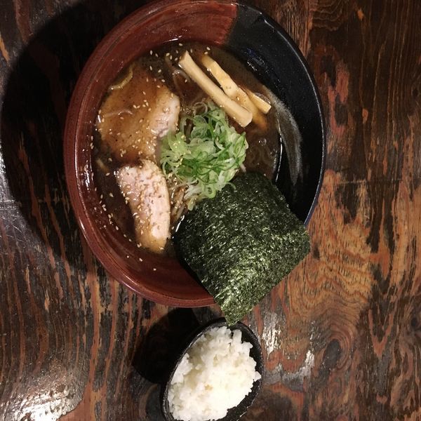 「醤油ラーメン」@吉山商店 本店の写真