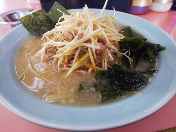 「ネギラーメン750円」@ラーメンショップ たつみや 麻溝台の写真