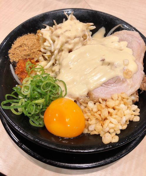 「チャーシューまぜそば(並.アブラ普通.ガリマヨ)」@替玉千里眼 志木店の写真