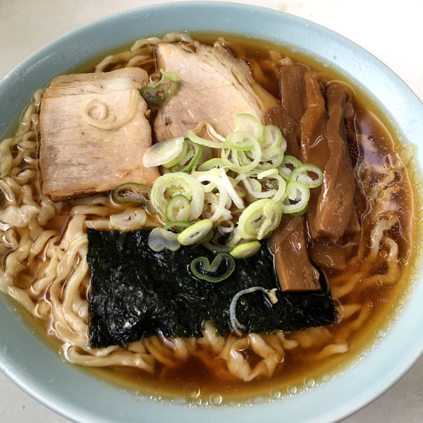 「醤油ラーメン　600円」@秀来軒の写真