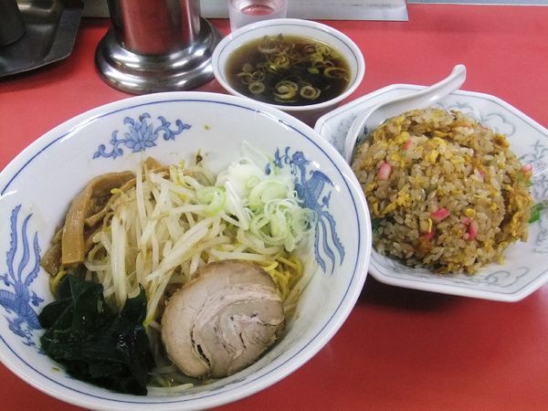 「油そば・みそチャーハンセット（1,000円）」@中華料理 丸善の写真