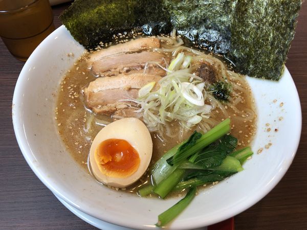 「魚介豚骨ラーメン」@魚介豚骨らーめん きたもと屋の写真