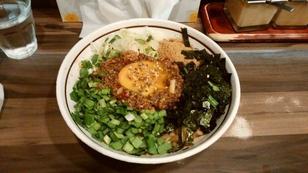 「台湾まぜそば＋小ライス」@神田ラーメン わいず 神田本店の写真