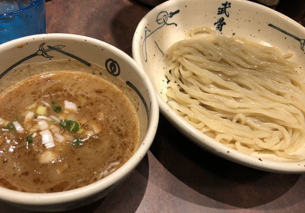 「つけめん 白」@麺屋武蔵 武骨外伝の写真