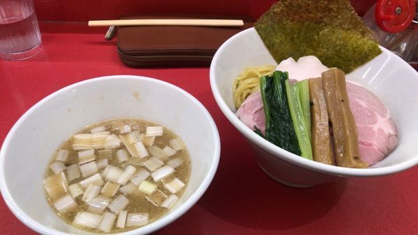 「白湯塩つけ麺 大盛+チャーシュー飯」@麺喰屋 澤 江戸川R14号本店の写真