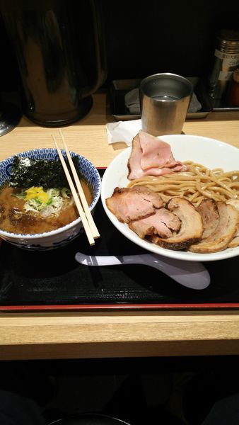 「濃厚ﾁｬｰｼｭｰつけ麺(並)」@松戸富田麺業 千葉駅構内店の写真