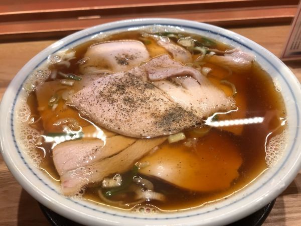 「普通に煮干ラーメン」@ラーメン凪 福岡空港店の写真