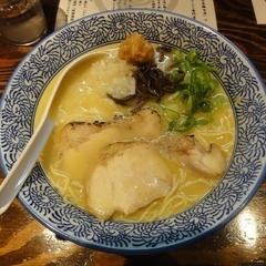濃厚鶏白湯ラーメン 美空の画像