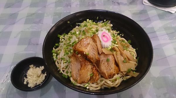 「冷し汁なし醤油 850円」@ラーメン 富次郎の写真
