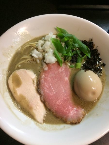 「味玉濃厚そば950円」@麺処 晴の写真