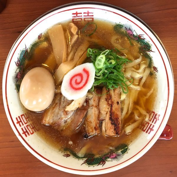 「中華そば ＋ 半熟味玉」@手もみ中華そば 麦の花の写真