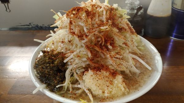 「ラーメン醤油+韓国唐辛子」@ラーメン凛 砂町店の写真