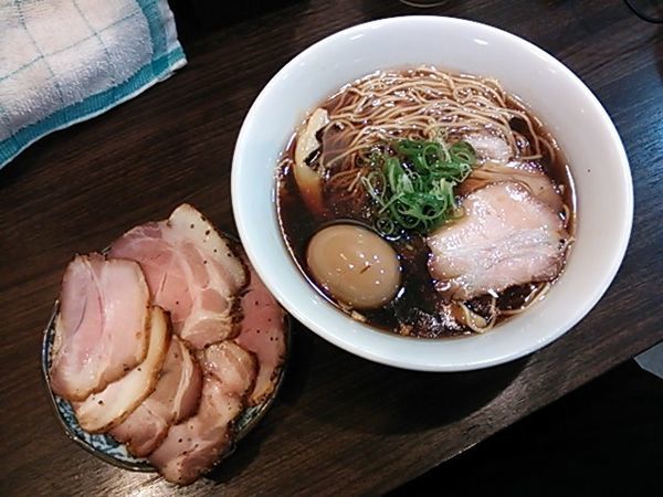 「醤油ラーメン、など」@かしわぎの写真