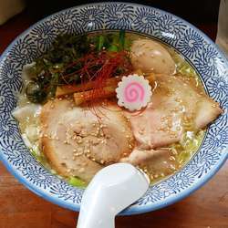 塩ワンタン麺+味玉