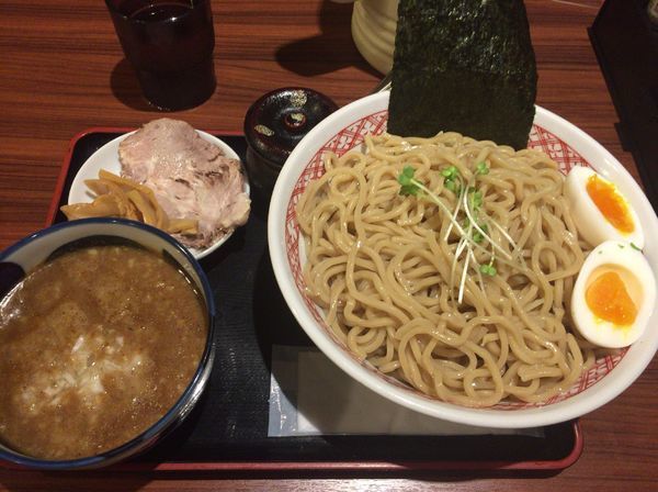 「つけ麺(大盛・サービス)+味付付きたまご」@めん家 福みみ堂の写真