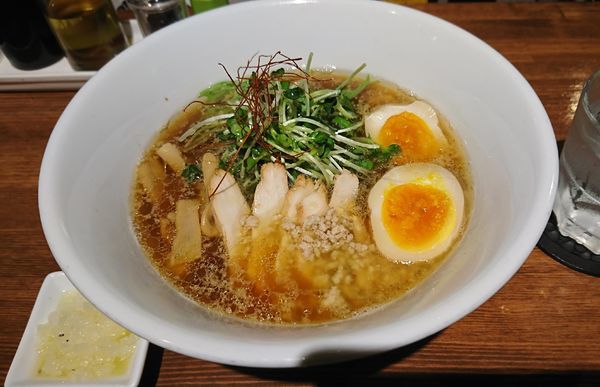 「くんそば煮干し(900円)」@麺屋 KEMURIの写真