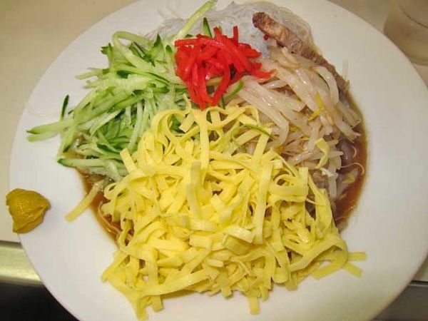 「冷し中華並　400円」@博多天神 新橋1号店の写真