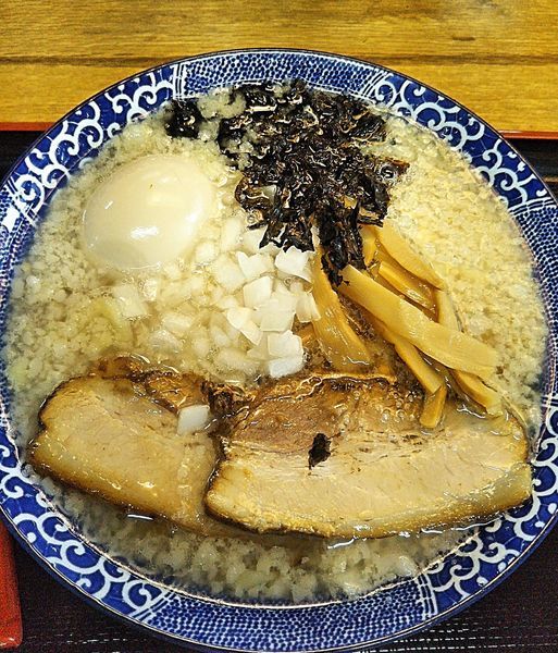 「背脂煮干中華そば 740円＋味玉 100円」@肉煮干中華そば 鈴木ラーメン店 橋本店の写真