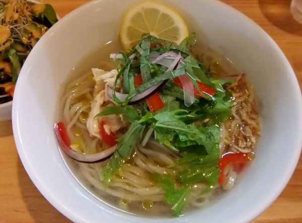 「【限定】冷たい塩ラーメン」@らーめん コッコの写真