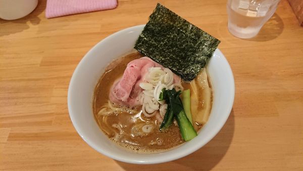 「【限定】鶏魚介らーめん 750円+チャーシュー（クーポン）」@らーめん コッコの写真