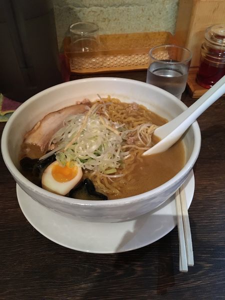 「濃厚味噌ラーメン 大盛」@麺屋 雪風 すすきの店の写真