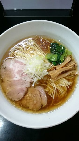 「醤油ラーメン   ７５０円」@麺処 たまりやの写真