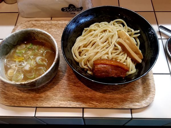 「濃厚つけめん(並盛・200g)800円」@つけめん らーめん ブータンの写真