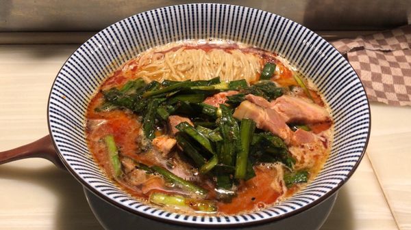 「鬼韮担担めん+肉欲丼」@麺割烹 亀壱の写真