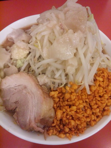 「ラーメン750円」@鷹の目 獨協大学前本店の写真