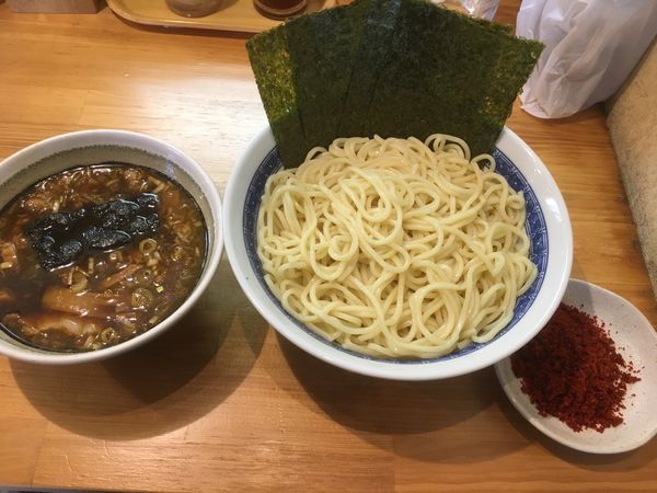 「つけ麺中盛り850円、海苔50円、辛味100円」@自家製中華そば としおかの写真